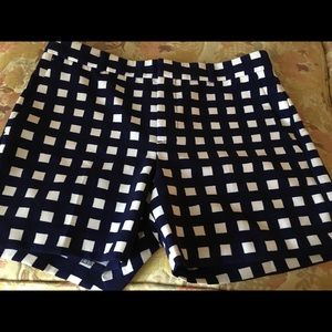 Banana republic blue and white checked shorts